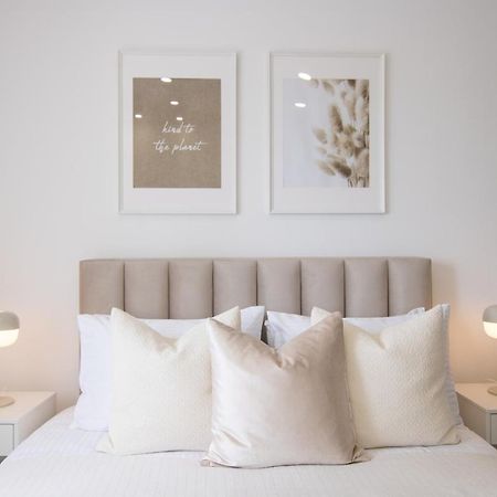 Phaedrus Living Seaview Modern Flat Limnaria 134 Apartment Paphos Bagian luar foto